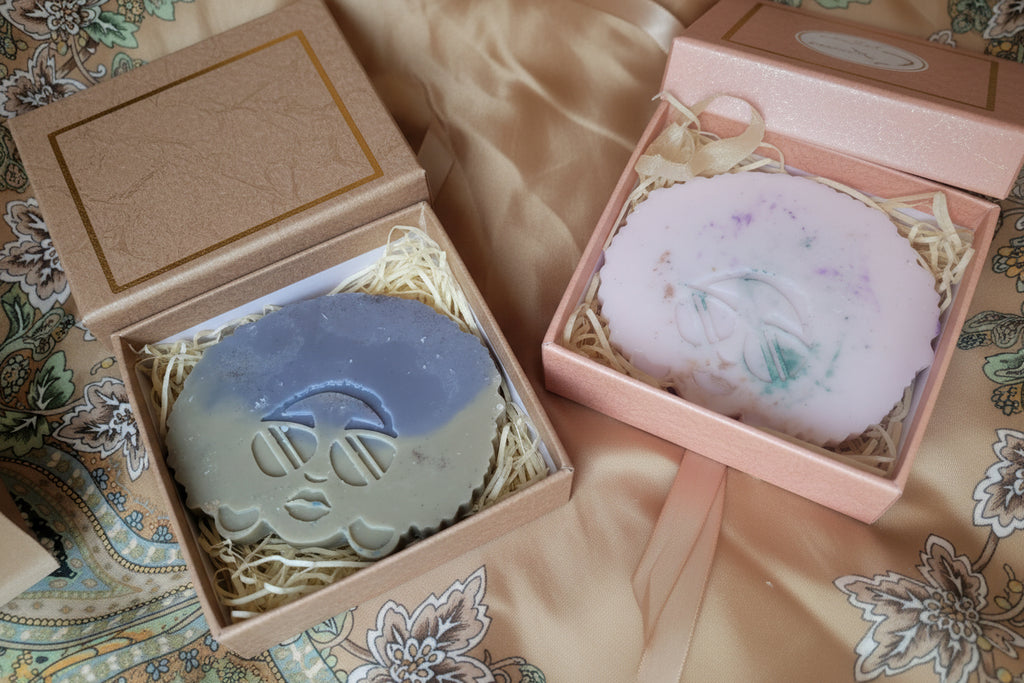 Two wax melts handcrafted in various colors
